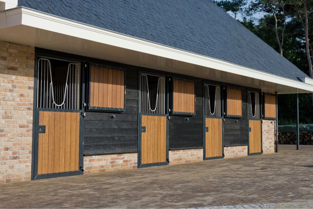 Staldeuren voor paarden - paddockdeuren